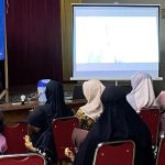 Pelaksanaan pengenalan teknologi mikrokontroler di Desa Kragilan