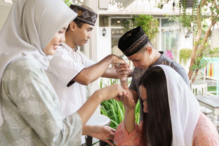 ucapan selamat lebaran Idul Fitri 2025 cocok dibagikan via WhatsApp