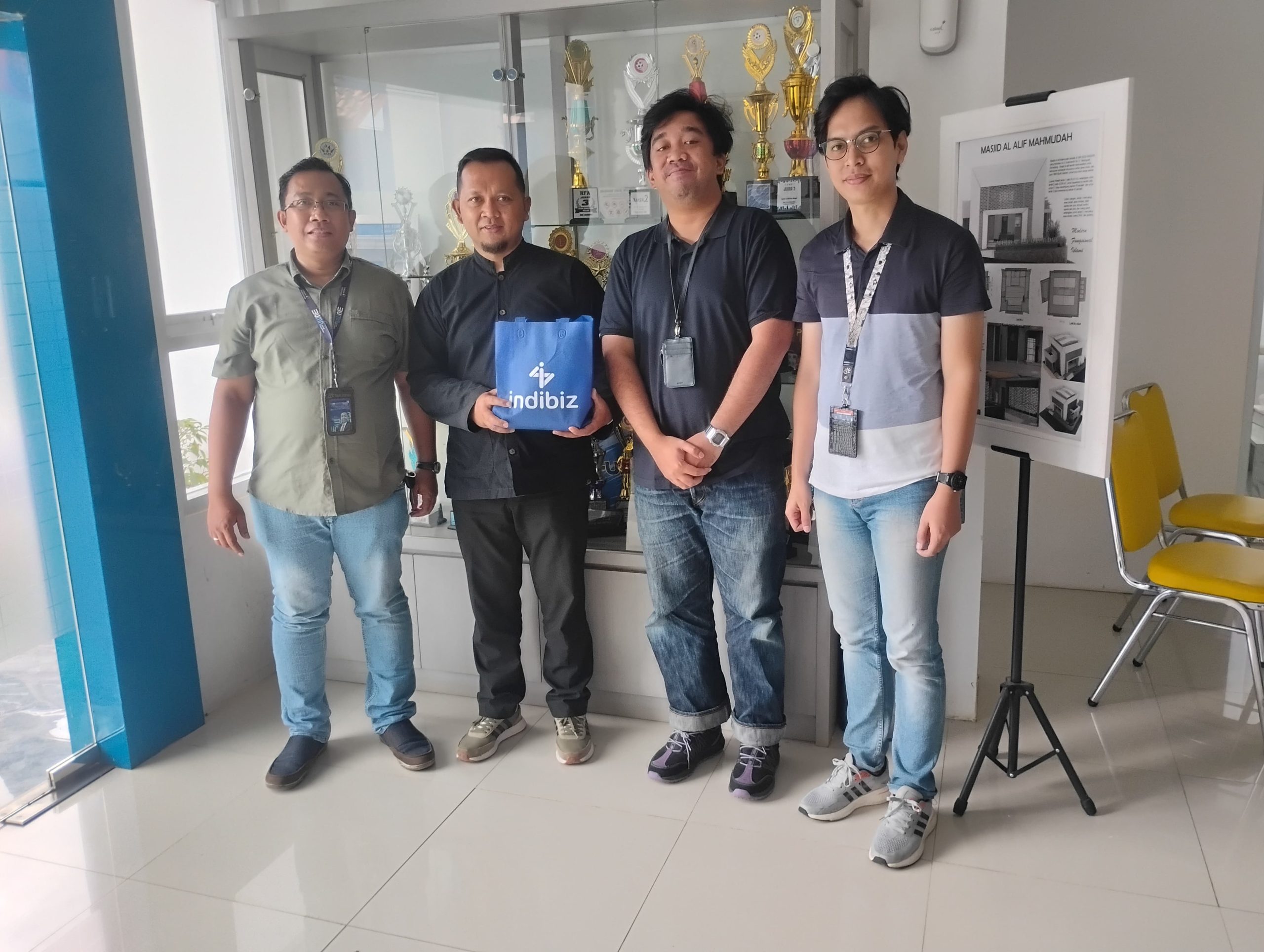 Telkom Perkuat Akselerasi Digitalisasi Pendidikan di SMK Budi Mandiri