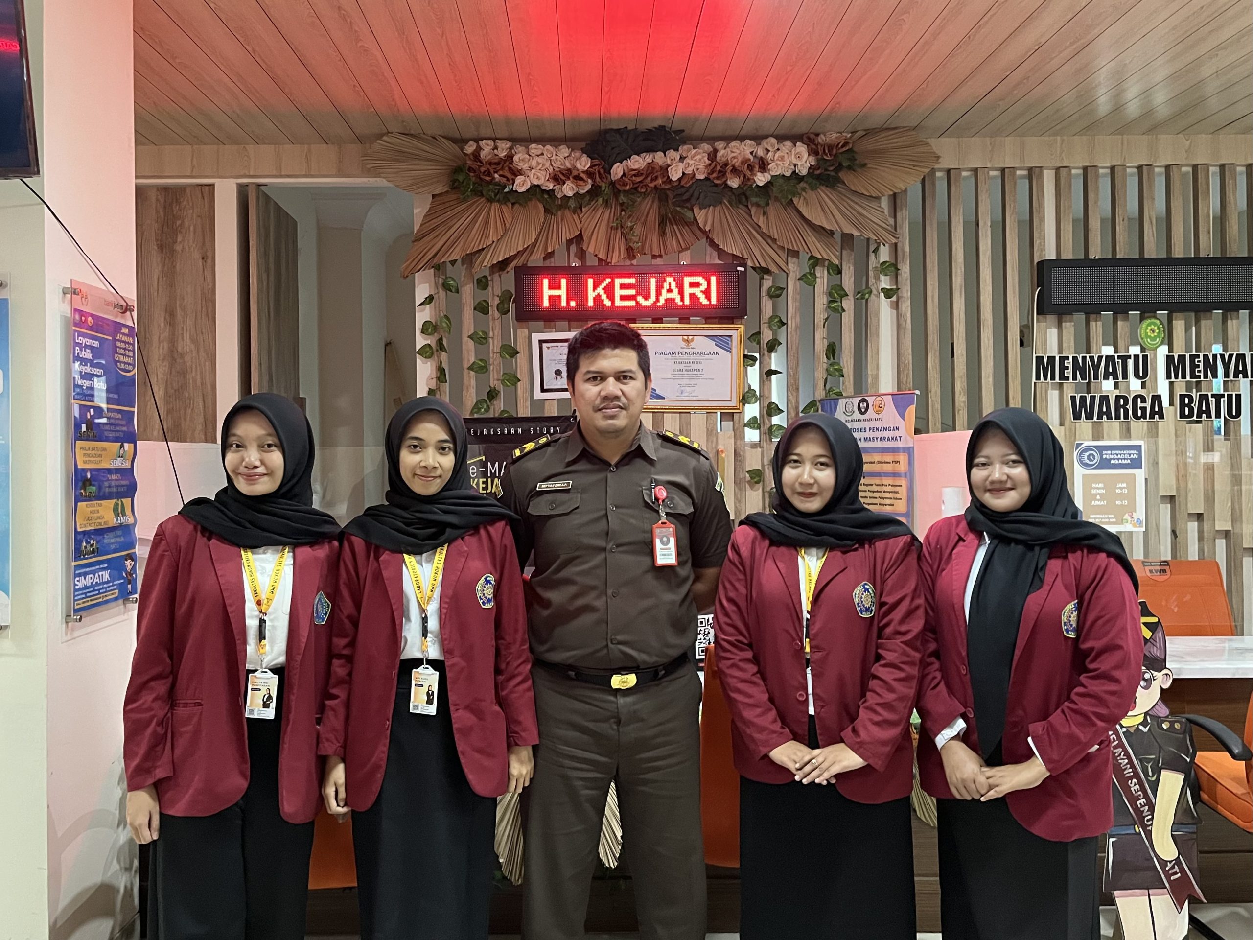 Di Balik Meja Tilang Kejari Batu: Mahasiswa FH UMM Belajar Fungsi Eksekutorial Kejaksaan