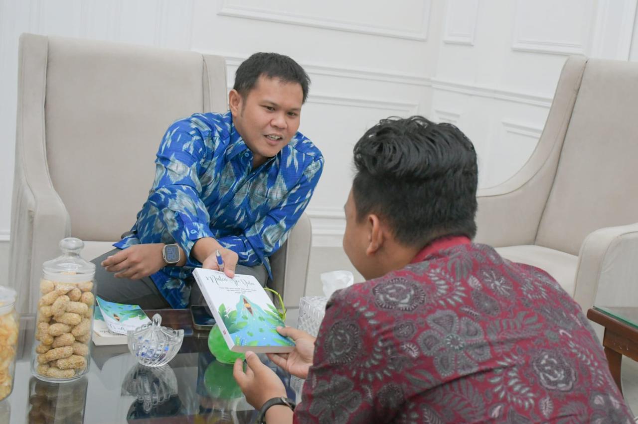 Ketika Buku Membawa ke Ruang Kehormatan: Ilham dan Mulai Aja Dulu Dapat Apresiasi Wakil Bupati”
