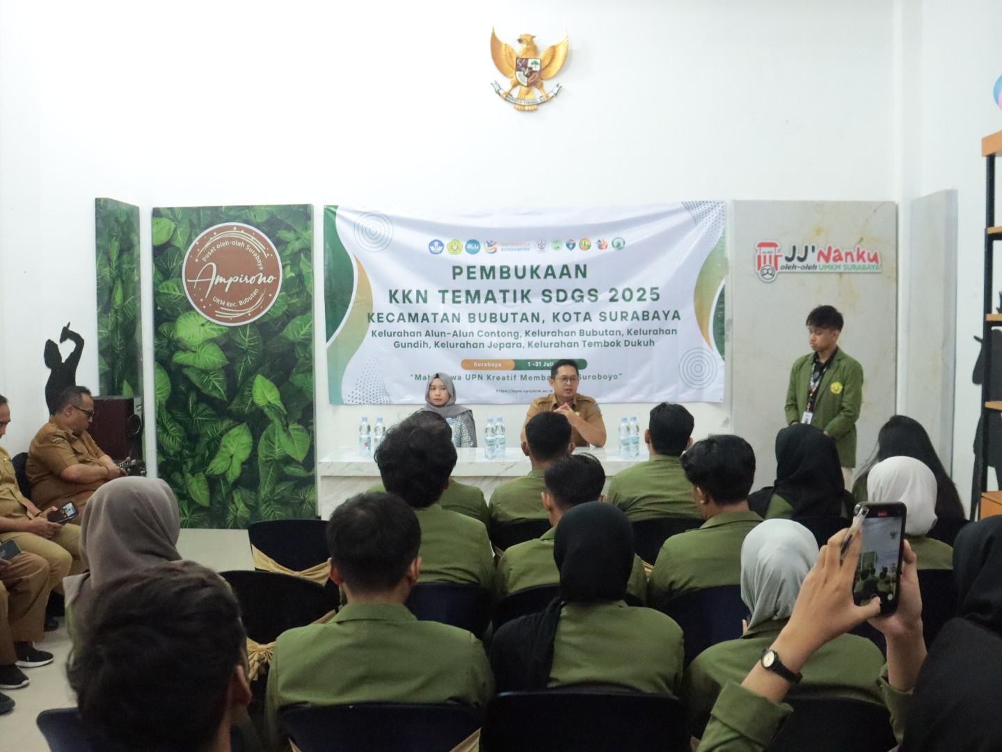 KKN UPNVJT Kelompok 3 Resmi Dimulai, Hadirkan Solusi Nyata untuk UMKM dan Pembangunan Surabaya Berkelanjutan