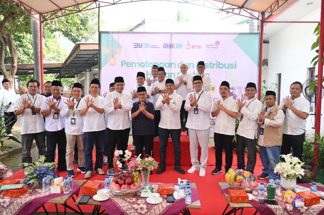 GM Witel Jakarta Inner Turut Serta dalam Momen Kurban 1446 H di Masjid Al-Ihsan