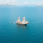 Ini Alasan Kenapa Wajib Coba Trip di Labuan Bajo Naik Kapal Phinisi