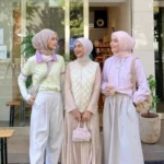10 Inspirasi Outfit Musim Semi Warna Pastel untuk Wanita
