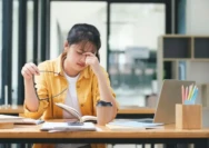 Pahami Arti dan Tahapan Skripsi yang Benar untuk Lulus Tepat Waktu!