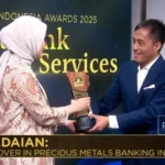Pegadaian meraih penghargaan “First Mover in Precious Metals Banking Indonesia” dari CNBC Indonesia Awards 2025