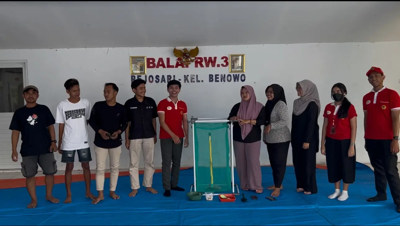 Budidaya Maggot Jadi Solusi Cerdas Dari Mahasiswa UNTAG surabaya Atasi Sampah Organik Rumah Tangga di Lingkungan Warga RW 03 Rejosari, Benowo