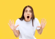 Plot Twist: Pengertian, Fungsi, Jenis-Jenis, dan Contoh dalam Cerita