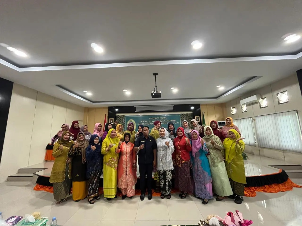 Dharma Yukti Karini Maluku Utara Gelar Lomba Seni Sambut Hari Ibu ke-79, Tekankan Peran Ibu sebagai Mitra Sejajar Penegak Hukum