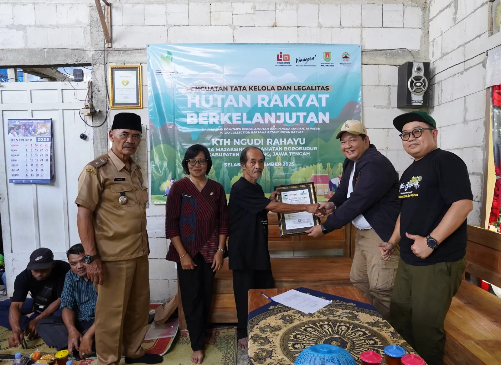 Program Hutan Berkelanjutan, Kerjasama Lio Collection dan Kelompok Tani Hutan Majaksingi